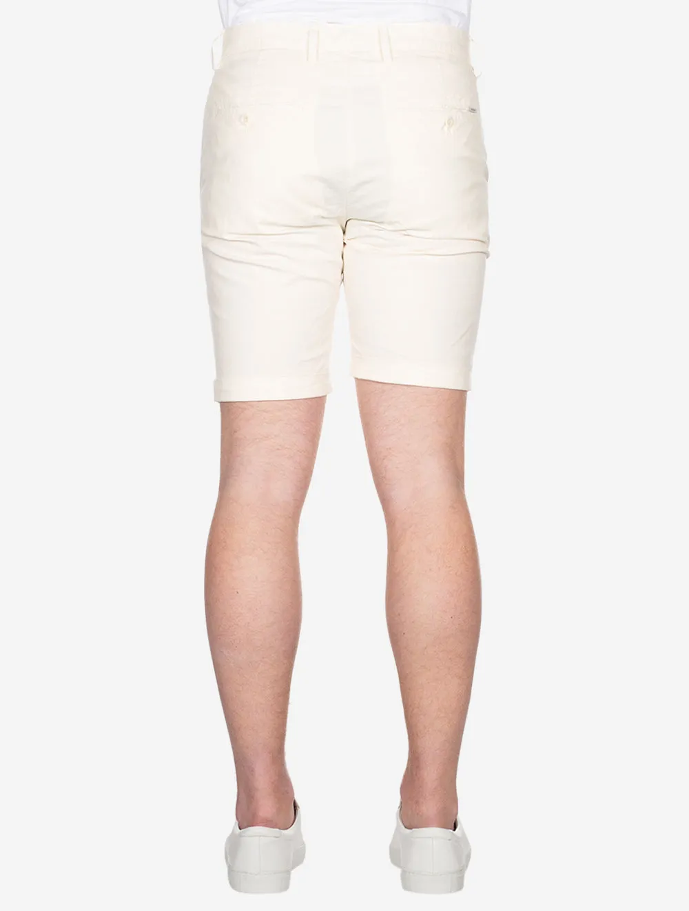 Reguläre Sonnenverblasste Shorts Creme