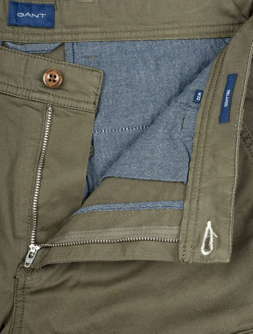 Bequeme Twill Utility Shorts in Dunkelgrün