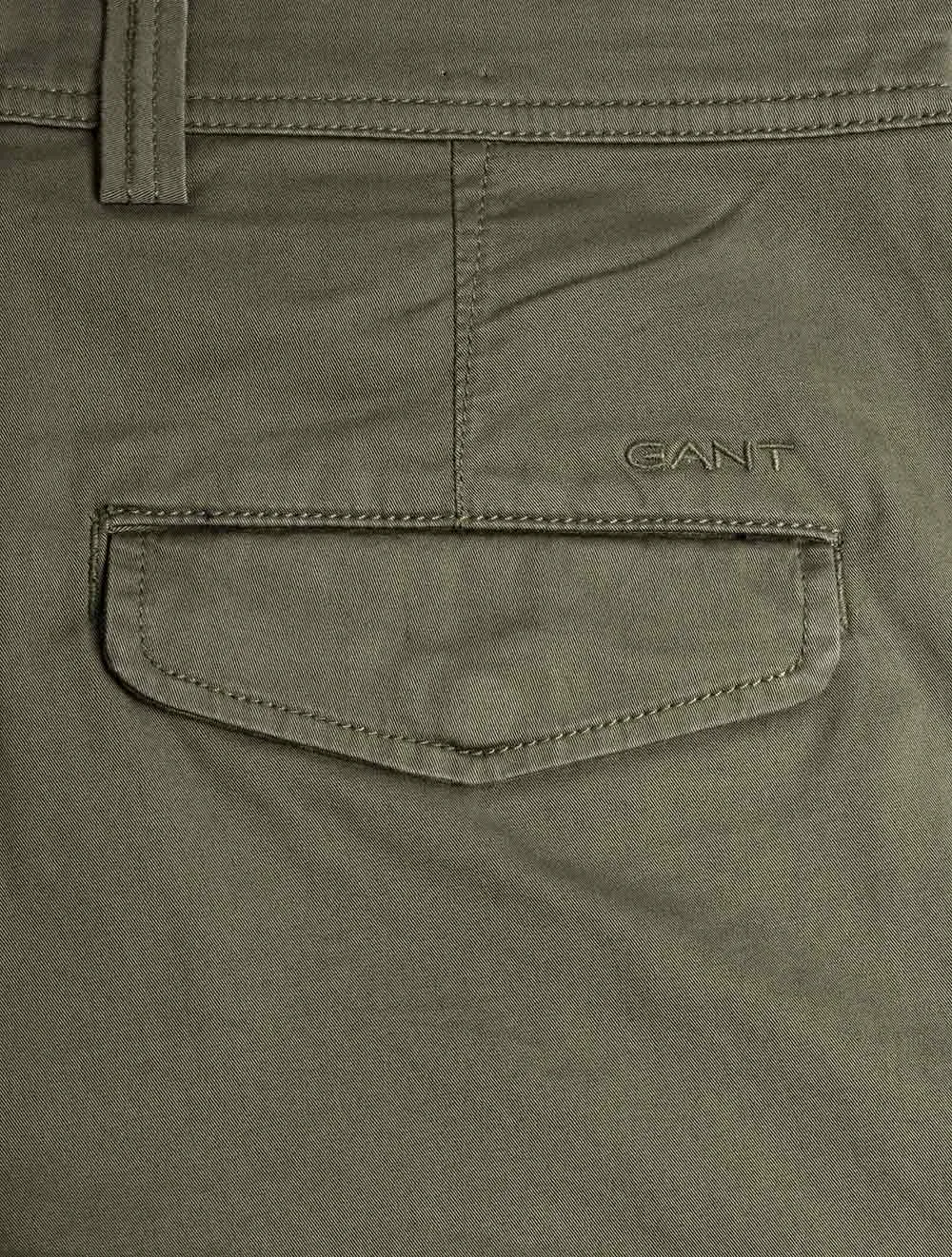 Bequeme Twill Utility Shorts in Dunkelgrün
