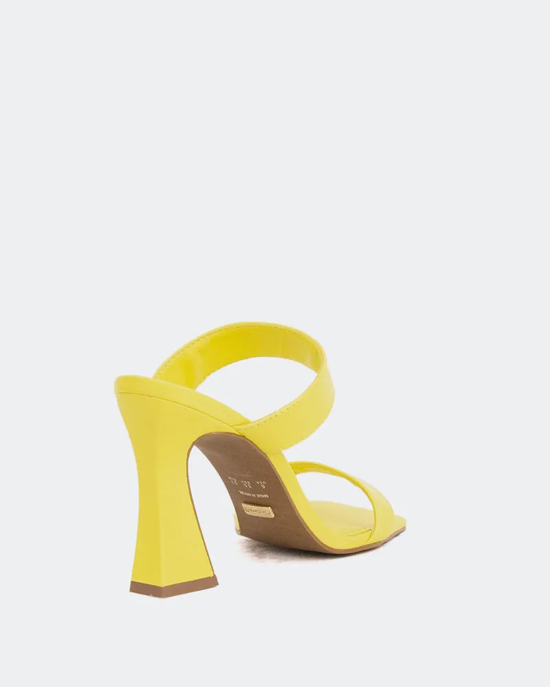 Ricarda Gelbes Leder