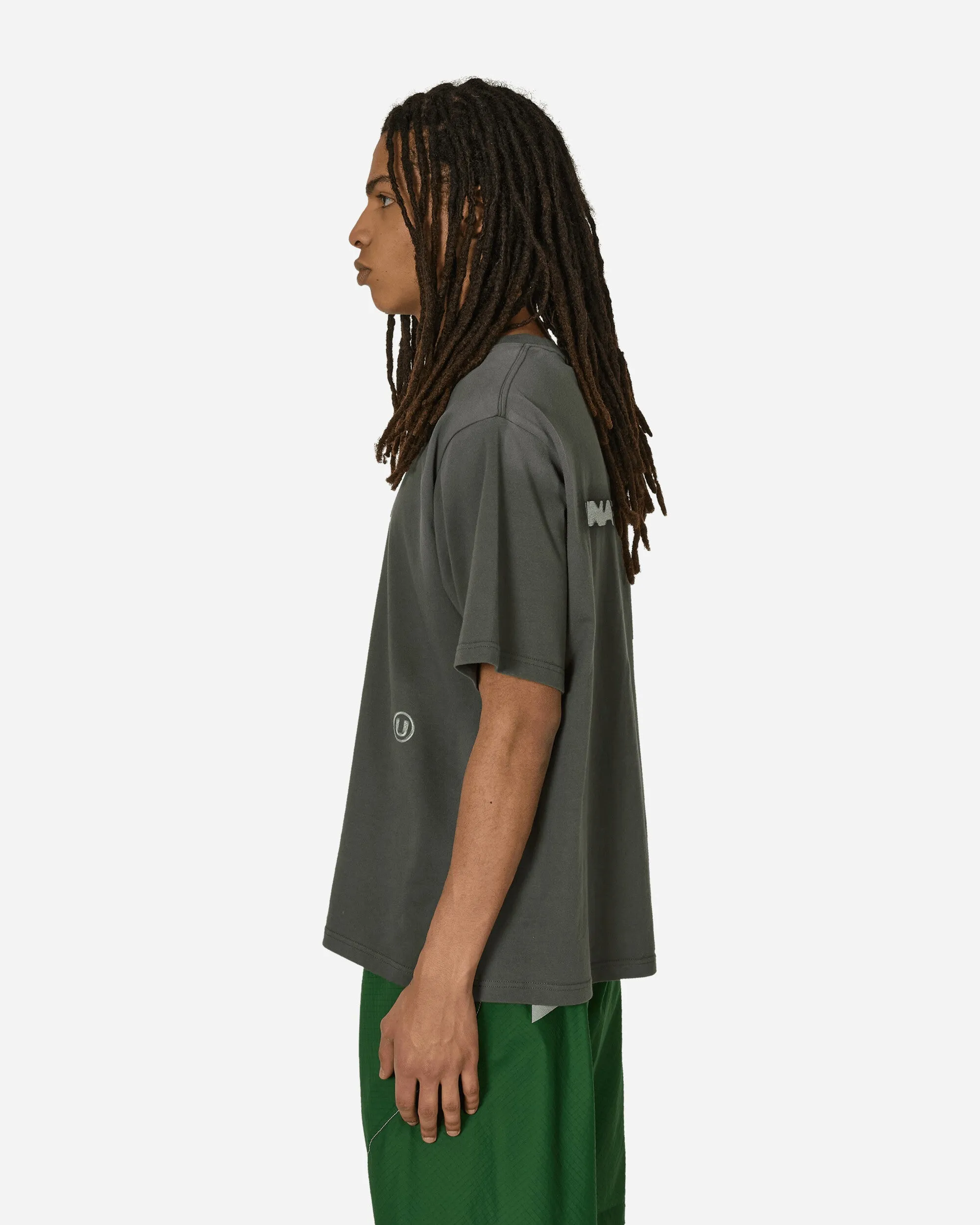 Gesprühtes Grafik-T-Shirt in Anthrazit