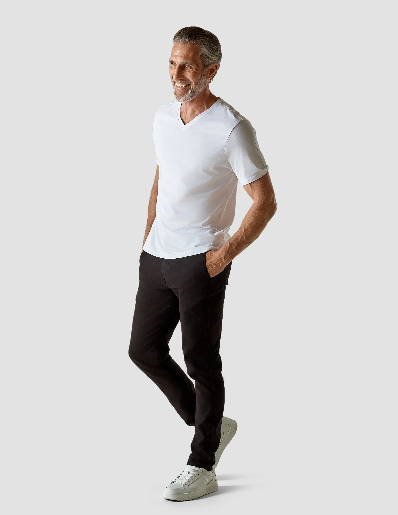 Supima T-Shirt Weiß mit V-Ausschnitt