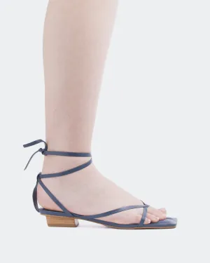 Talita Blau Leder