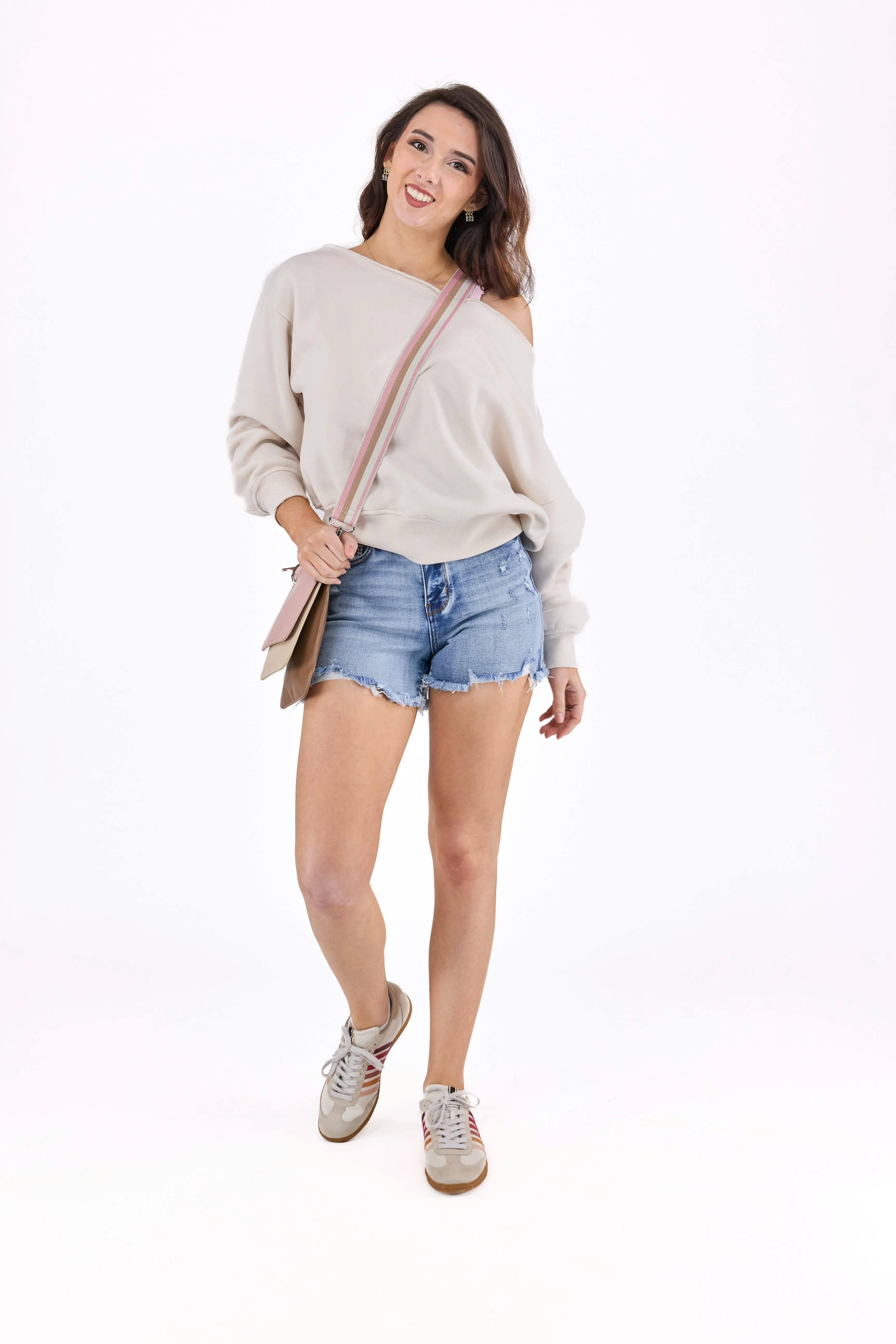 Die Hallie von Judy Blue: Hochgeschnittene, verstellbare Knopf-Destroy-Denim-Shorts
