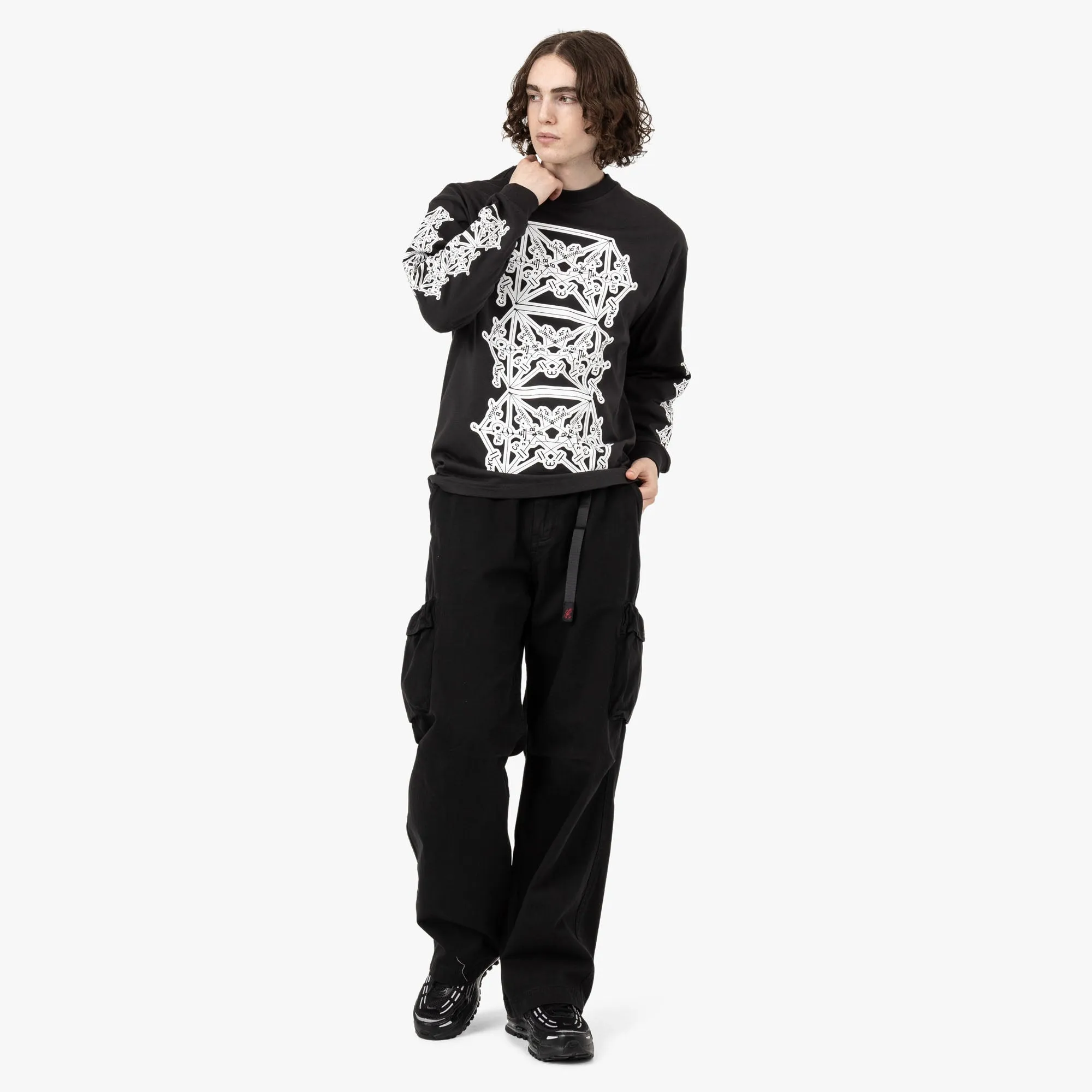 The Trilogy Tapes Envelope Ziegen-Langarmshirt / Schwarz