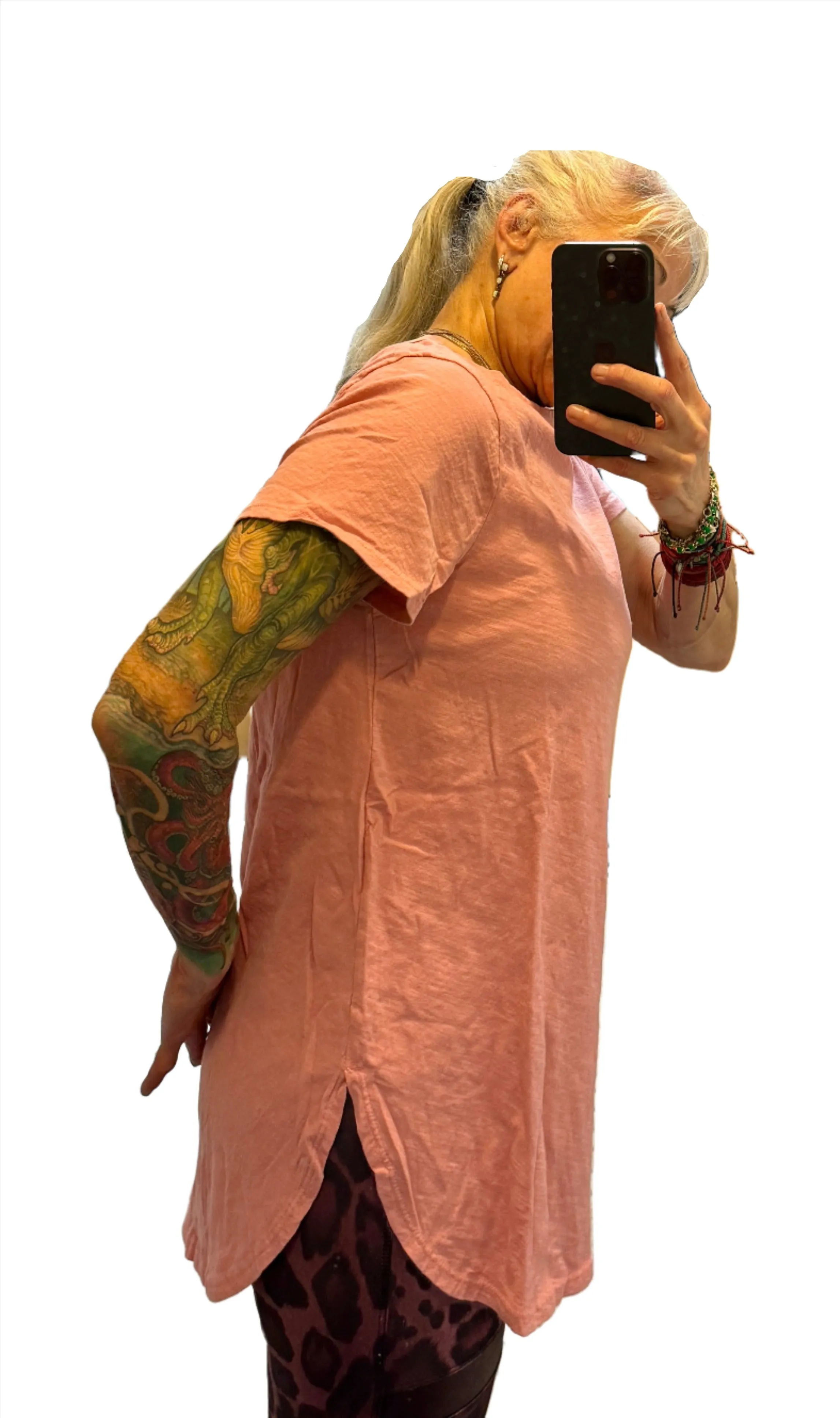 TLA Slim Shirttail Crew Neck T-Shirt in Petite und Plus