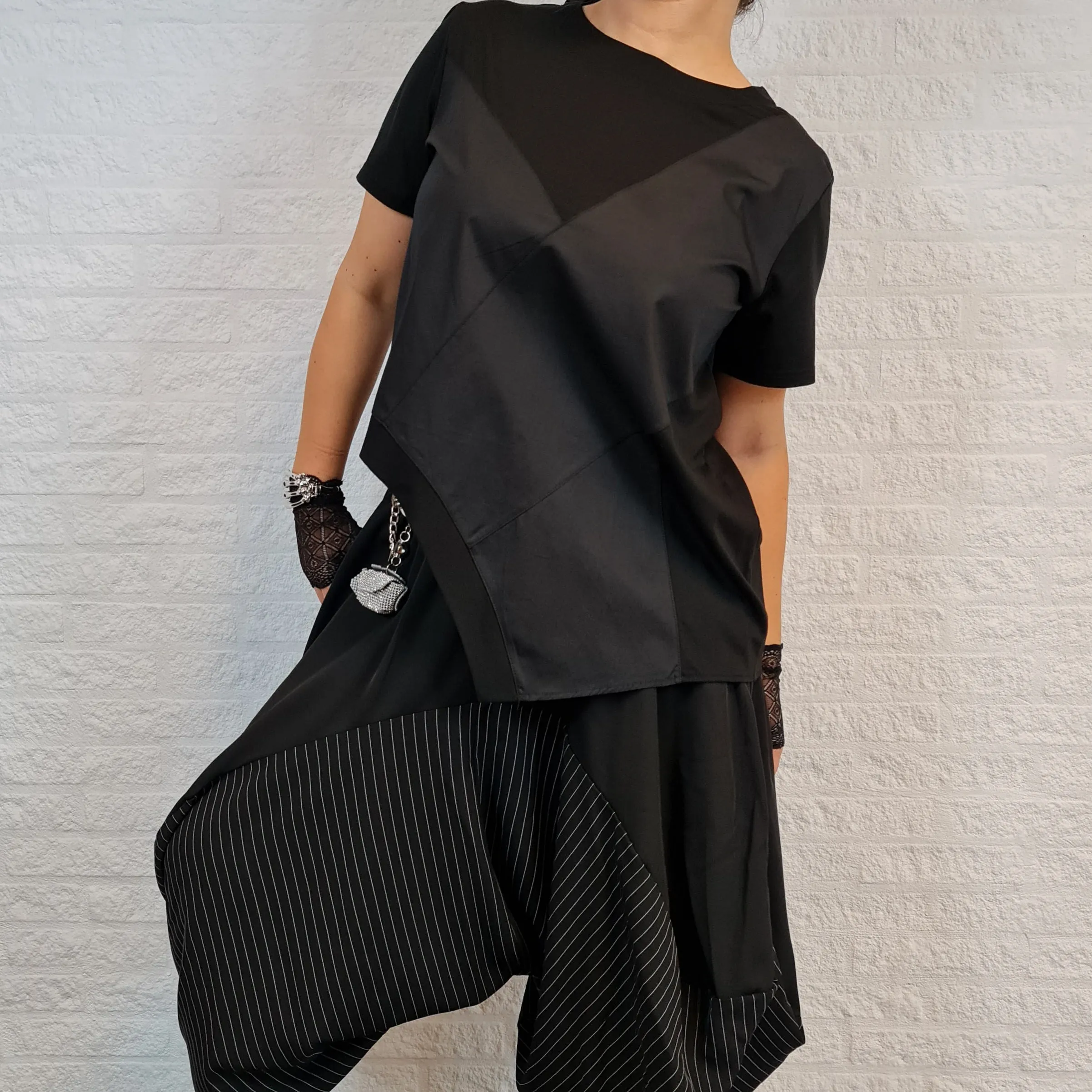 Usteja Casual Punk Style T-Shirt