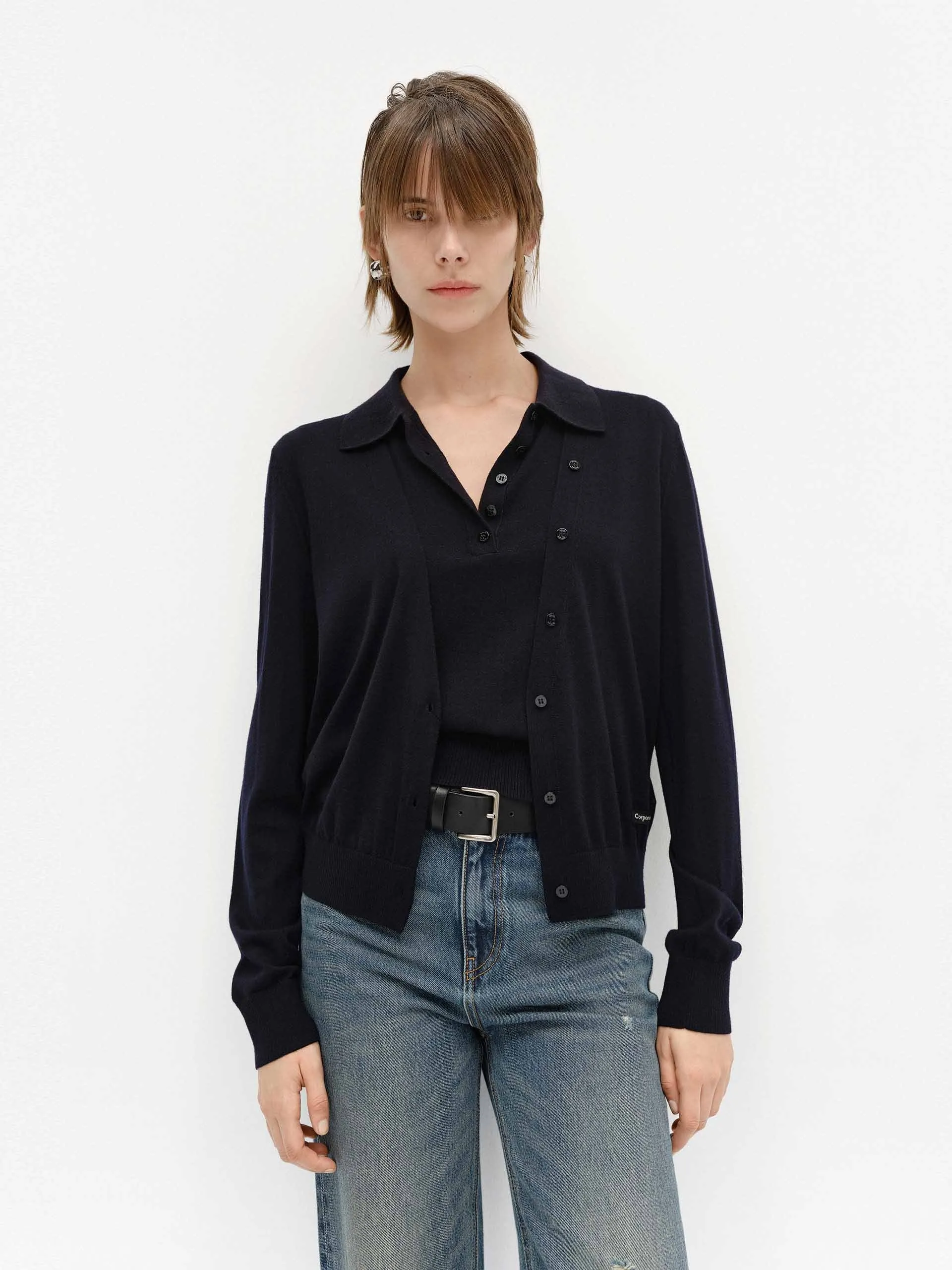 V-Ausschnitt weicher Wollcardigan