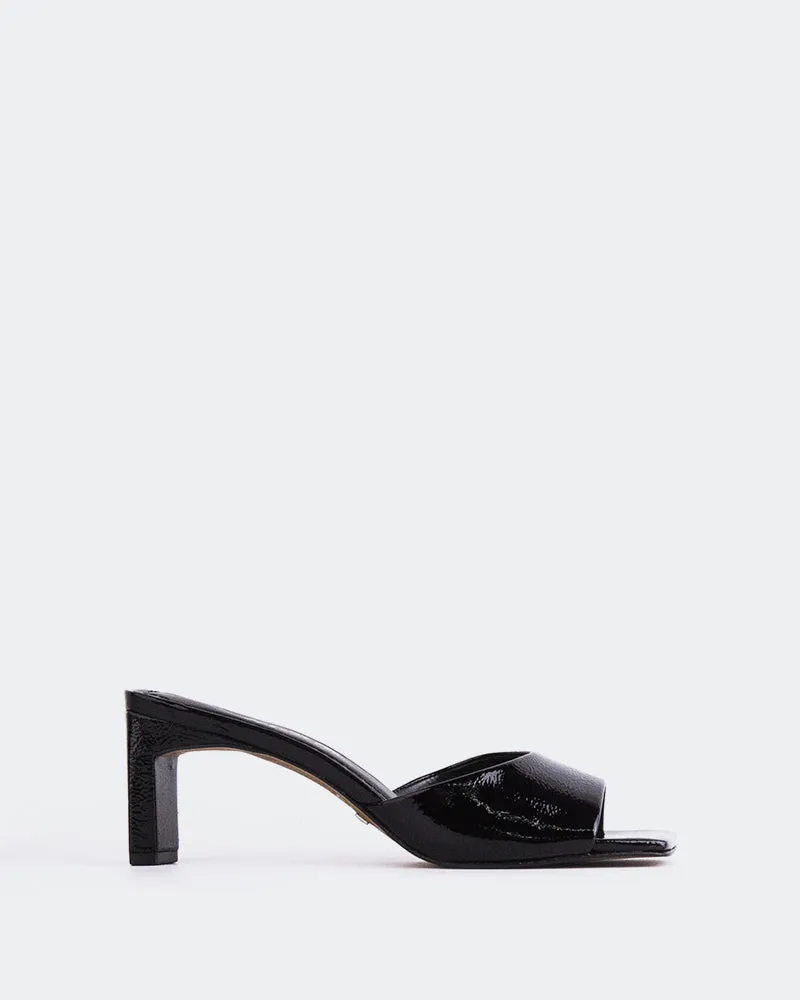 Visalia Black Naplack