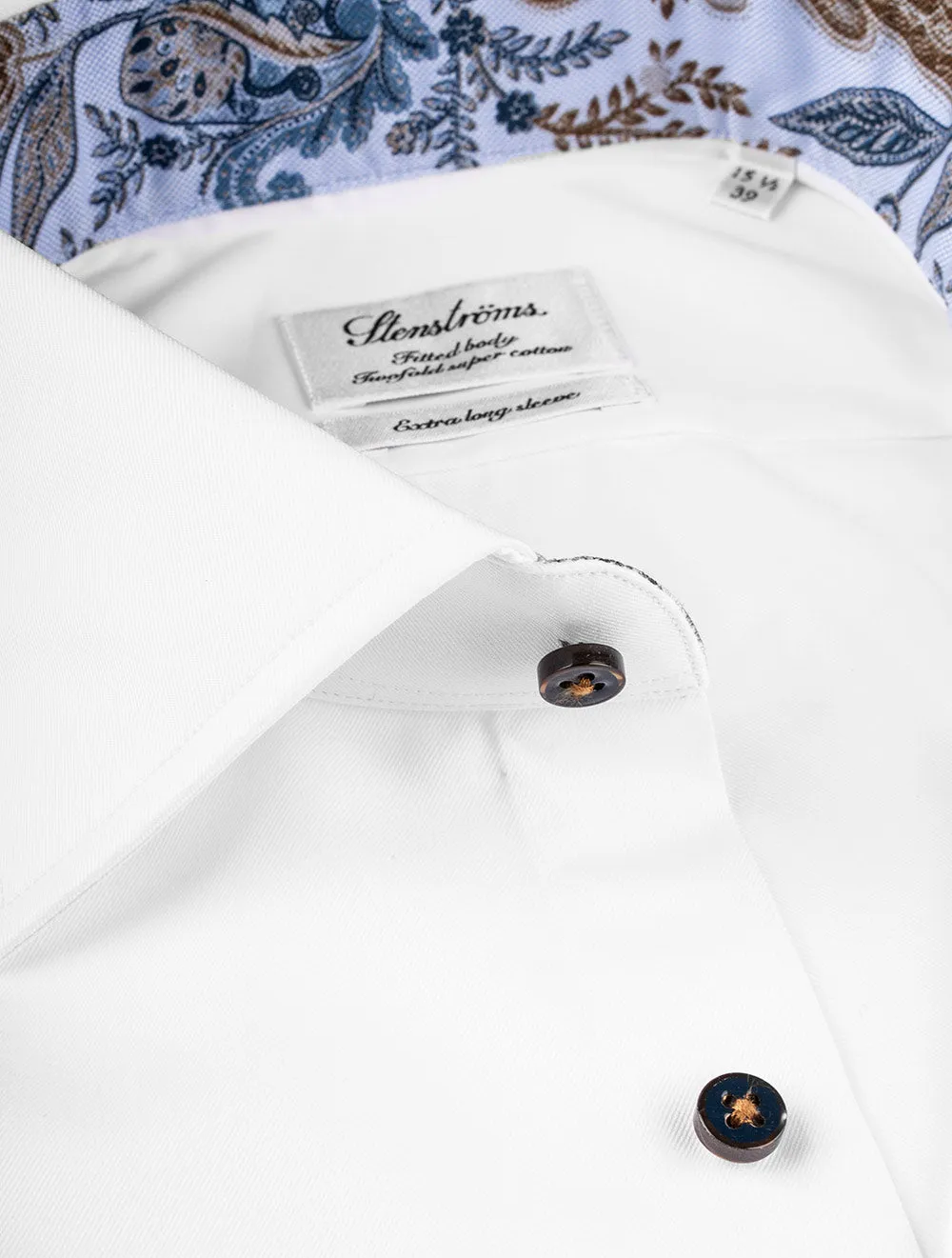Weißes Kontrast-Paisley-Einlege-Passform-Shirt in Weiß